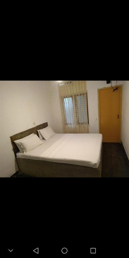 Sinharaja Hostel 114 Deniyaya Δωμάτιο φωτογραφία