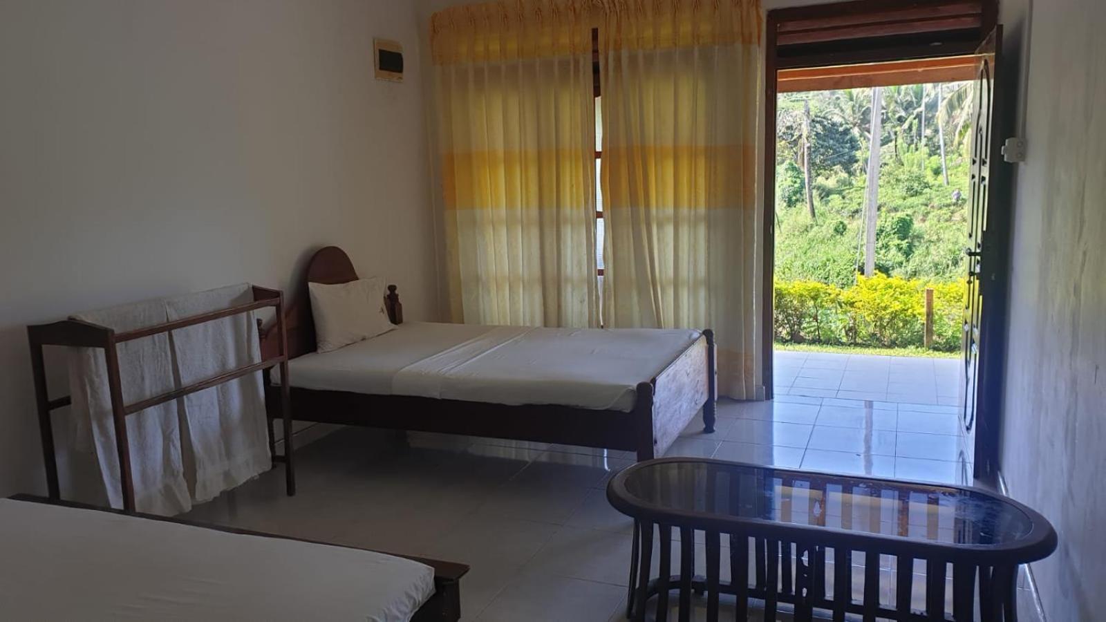 Sinharaja Hostel 114 Deniyaya Εξωτερικό φωτογραφία